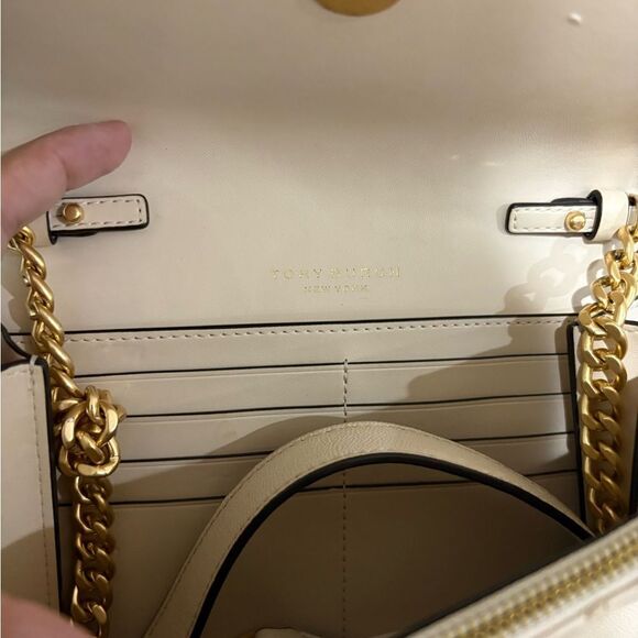 Tory Burch Cream Gold Quilted Crossbody Bag - Picture 6 of 6